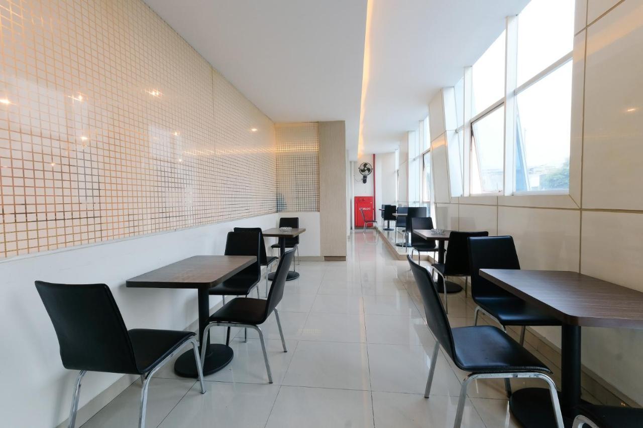 Hotel 88 Mangga Besar 62 Lokasari 2*